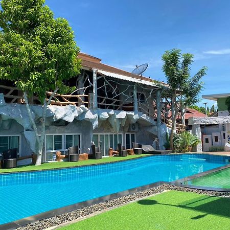 Suwanna Riverside Csainat Kültér fotó