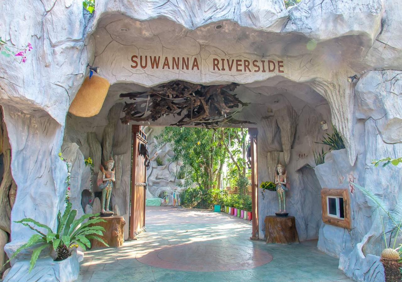 Suwanna Riverside Csainat Kültér fotó